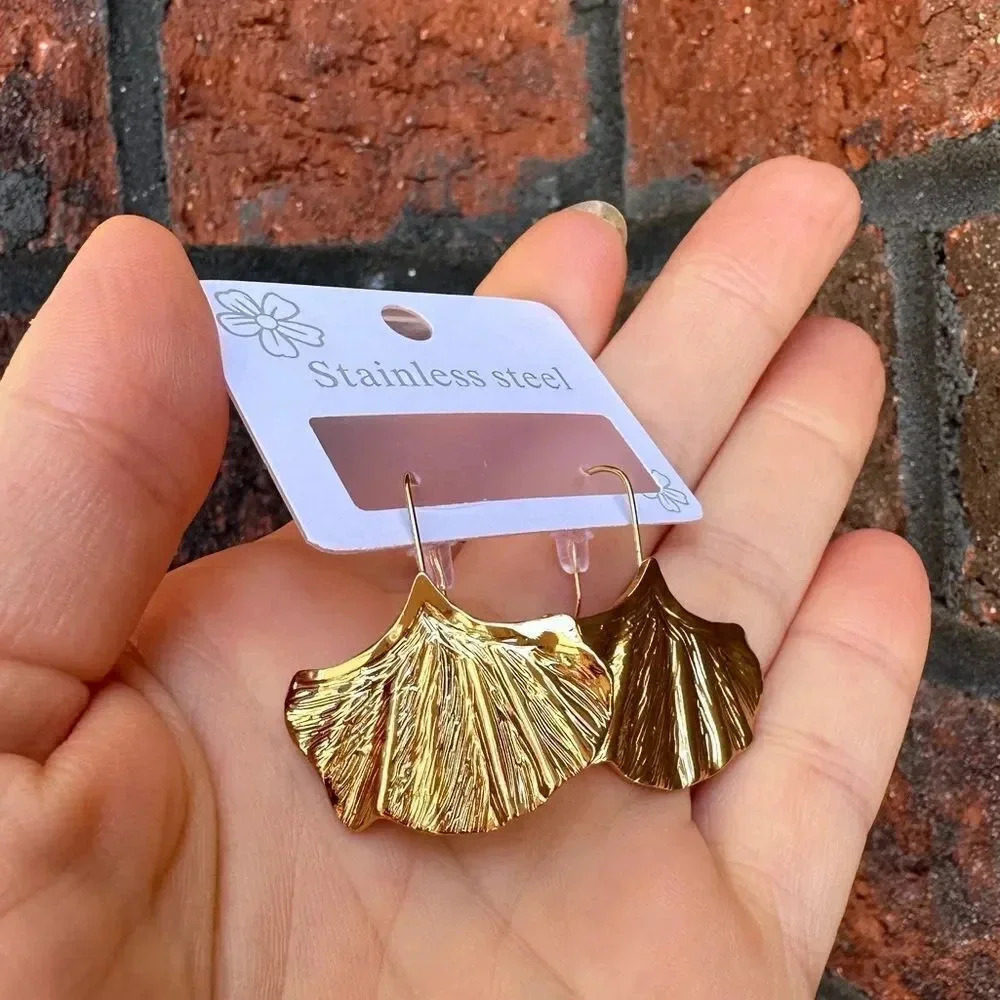 Ginko Gold Earrings View 3